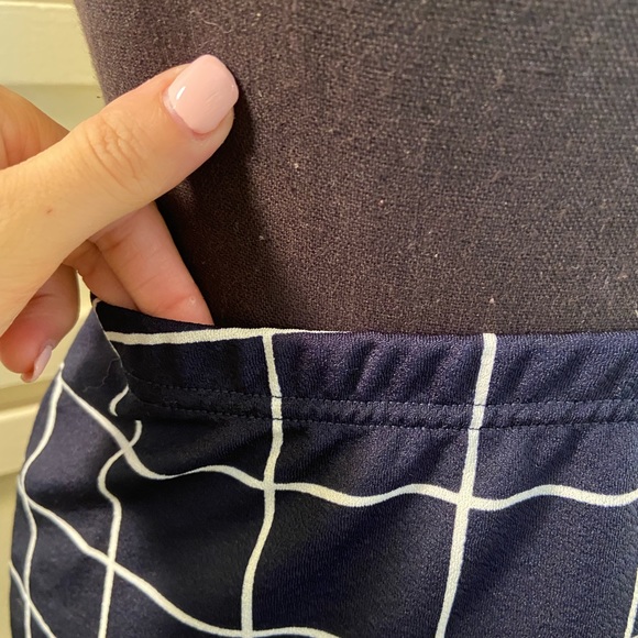 Shein Elastic Waist Checkerd Skirt - Picture 4 of 5